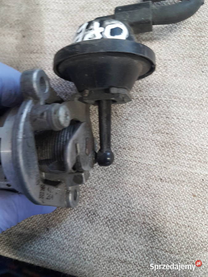 OPEL OMEGA B 25V6 25 V6 PRZEPUSTNICA