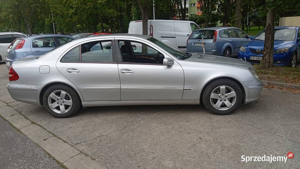 MERCEDES BENZ E270 CDI Kraków