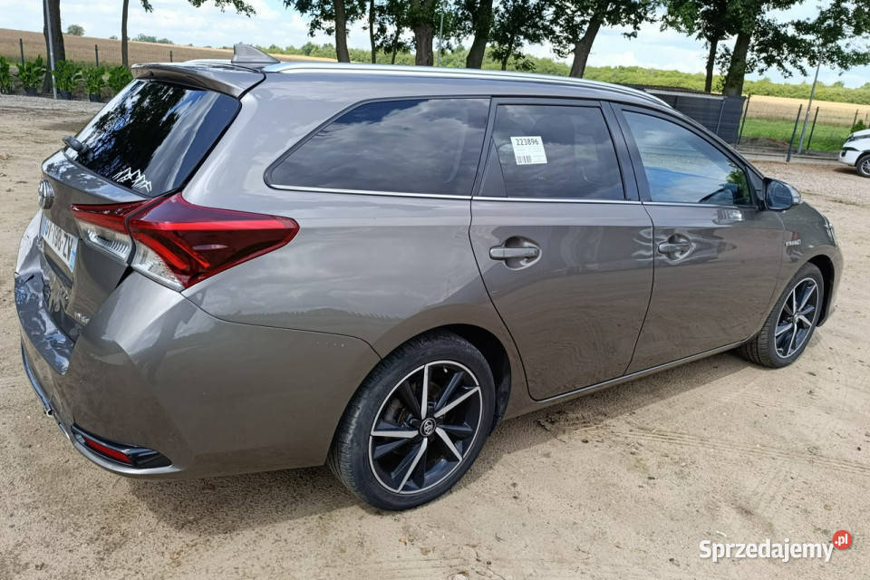 Toyota Auris 18 Hybrid 129 II 2012 Auris Pleszew