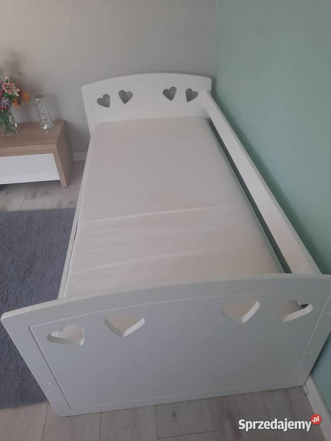 Łóżko dziecięce z barierką Dla Dziecka łódzkie sprzedam