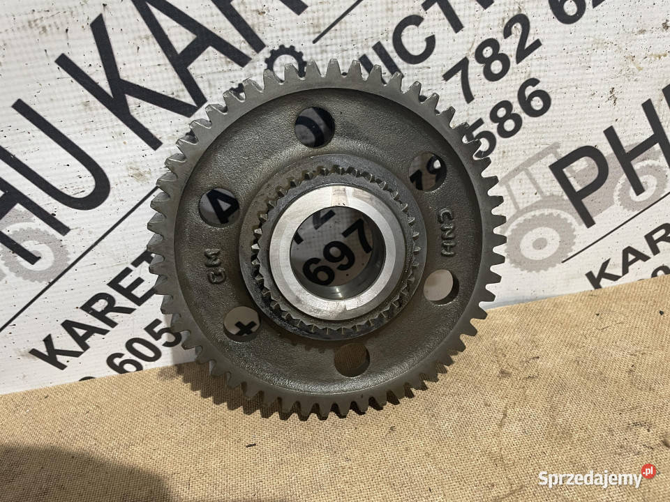 Holland T6 T7 koło zębate 84387139
