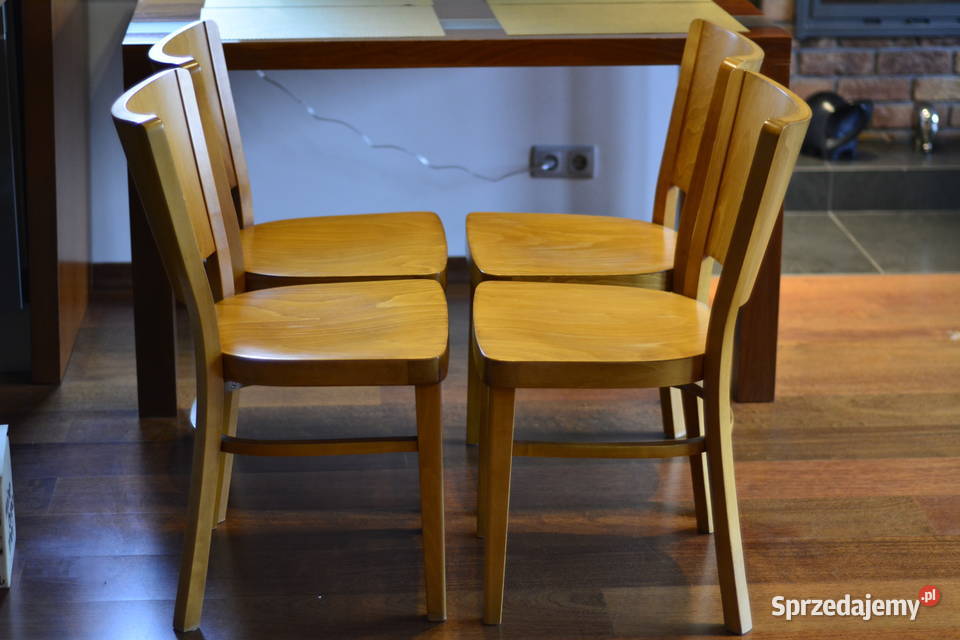 Krzesła drewniane 4 sztuki stan