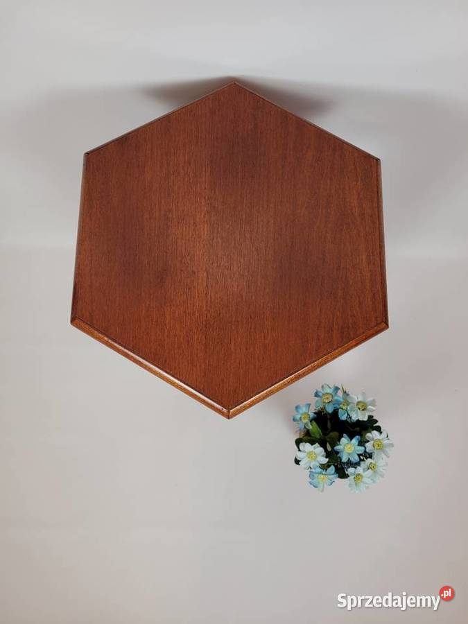 Barekkomoda asymetryczna