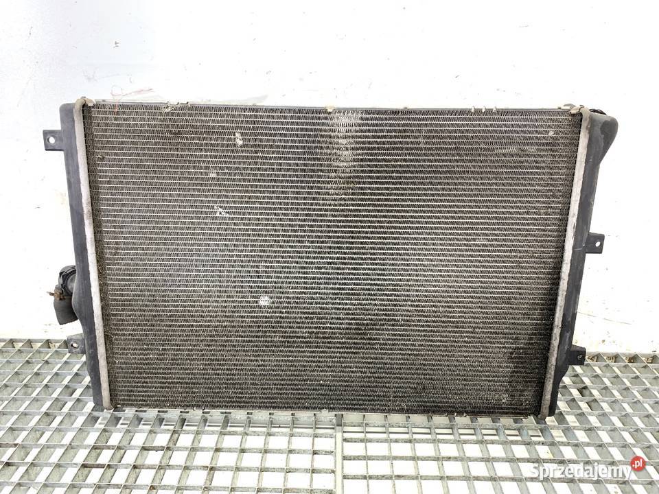 CHŁODNICA WODY VW PASSAT B6 16 105 3AA121253