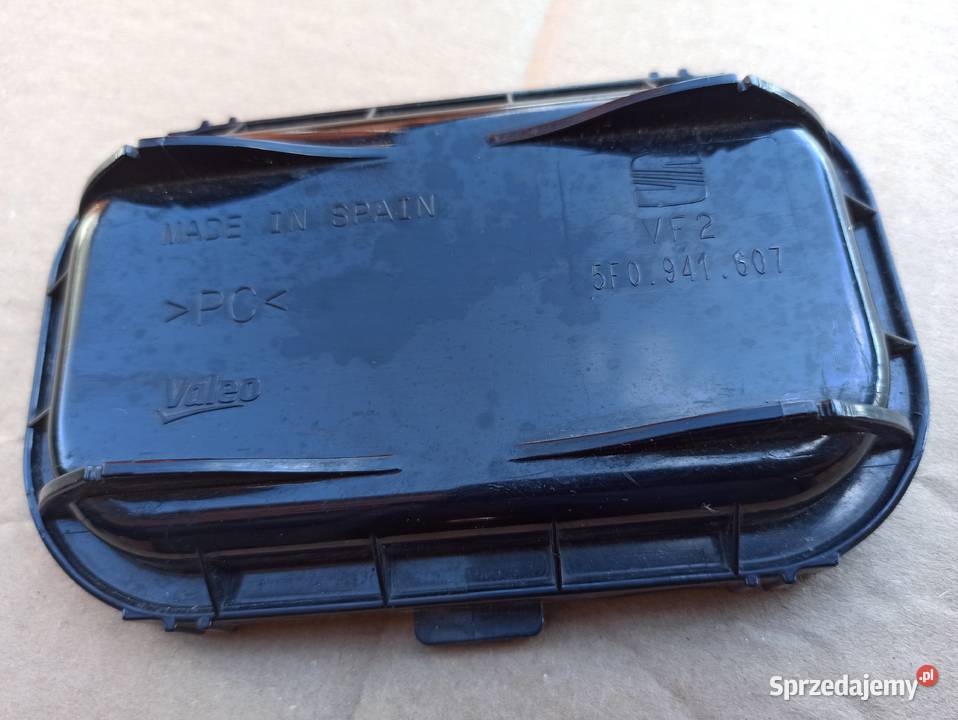 SEAT LEON III Dekiel Lampy przód przedniej sprzedam