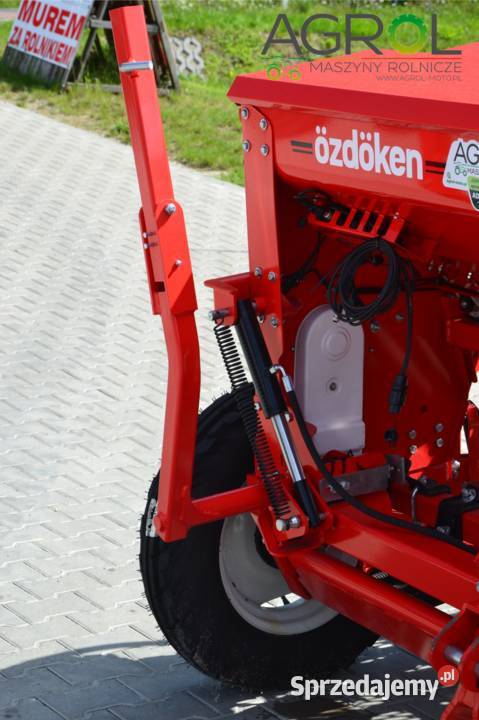 Siewnik zbożowy dwutalerzowy nawozowy ścieżki Mława