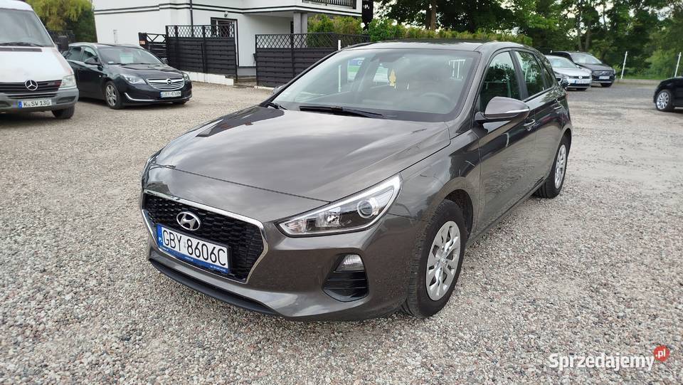 Hyundai i30 14 MPI 100 Salon Potwierdzony pomorskie Bytów