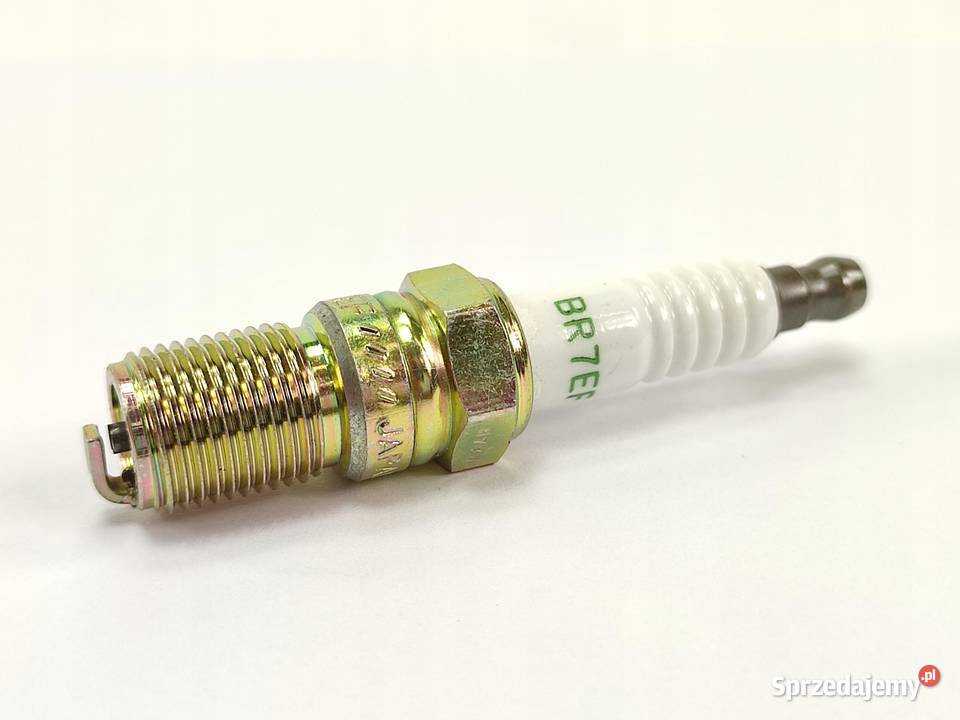 ŚWIECA ZAPŁONOWA JAGUAR XJ COUPE 53 19751993