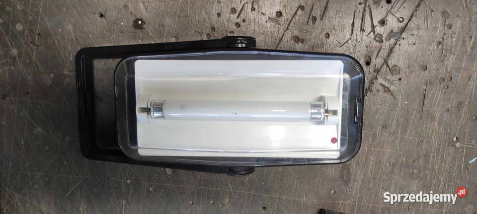 lampa ostrzegawcza stojąca Warszowice