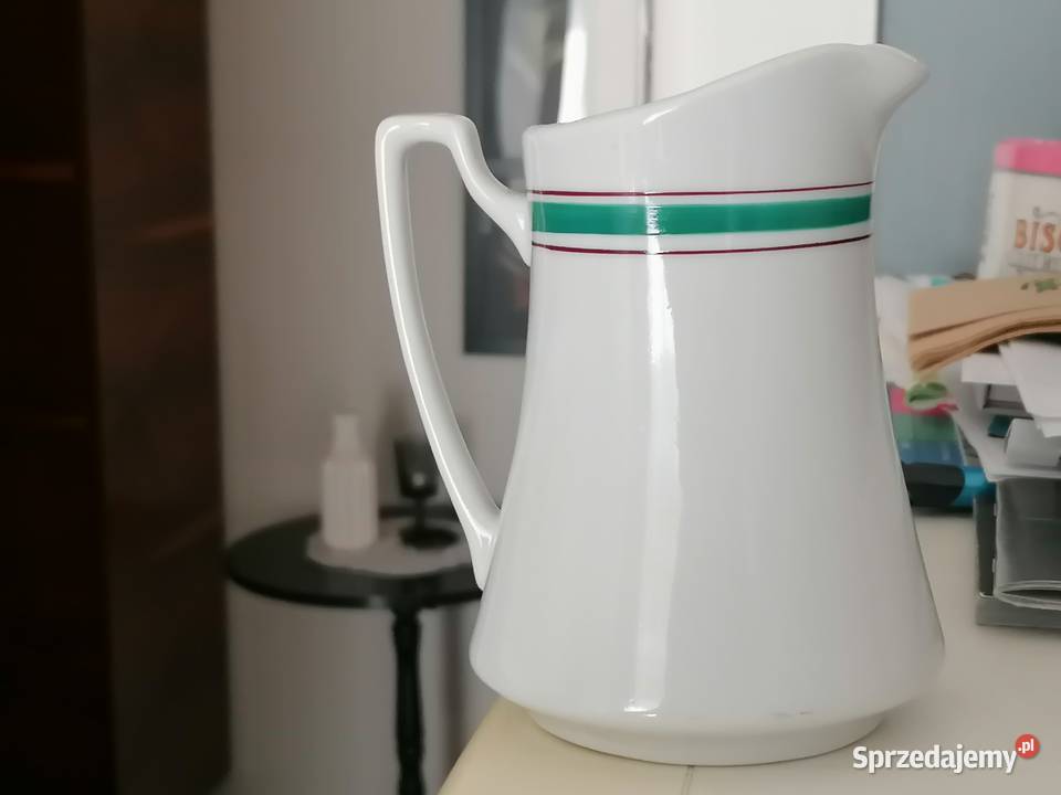 Dzbanek vintage z lat 6070 z Fabr Porcelany biały Kraków