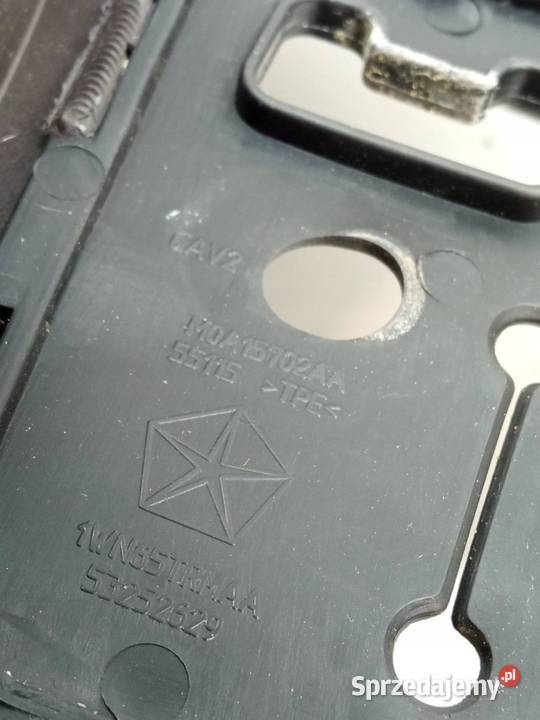 TAPICERKA BOCZEK BAGAŻNIKA BRĄZ KL LEWY TYŁ Jeep osobowe świętokrzyskie