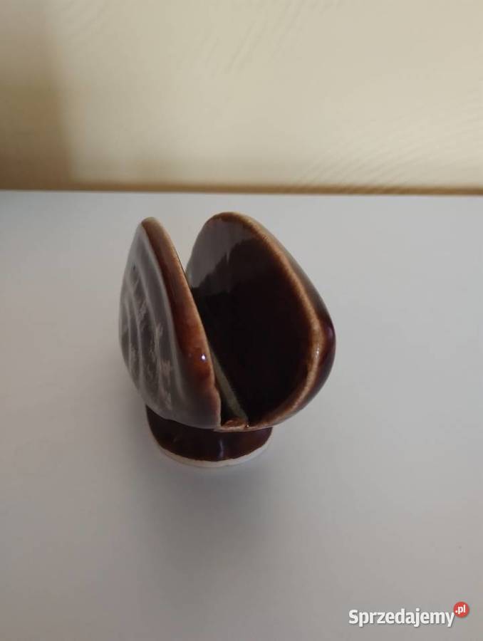 PRL serwetnik Mirostowice porcelit małż muszla Łódź