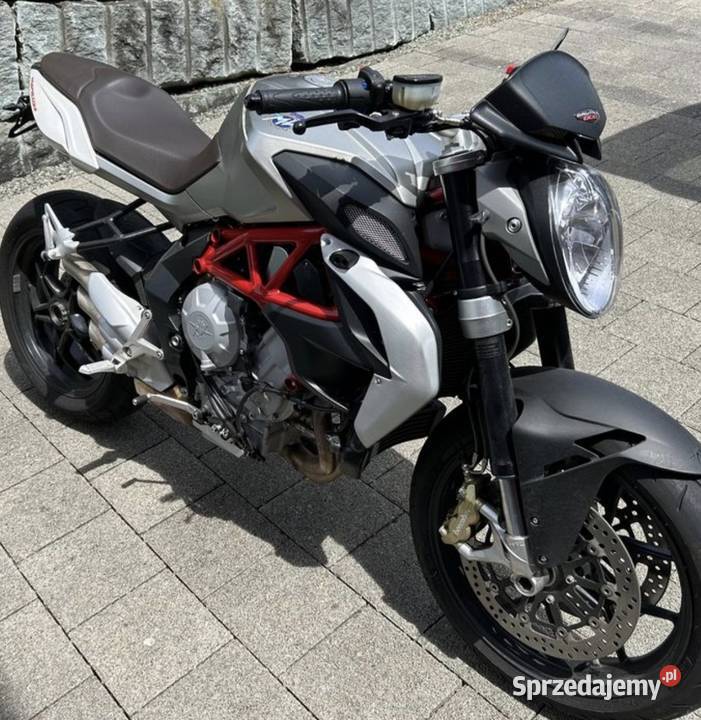 MV AGUSTA 800 BRUTALE Jastków