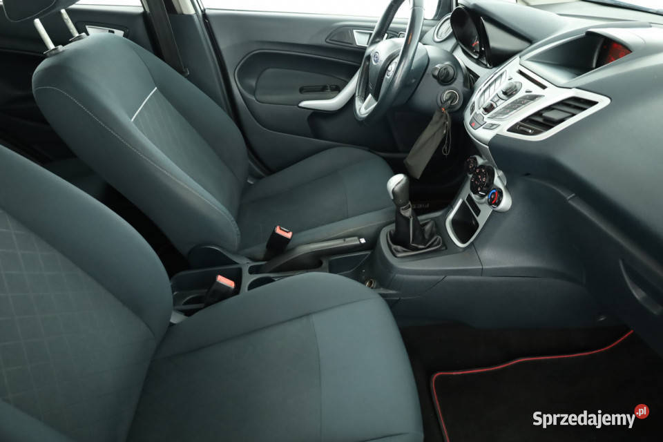 Ford Fiesta 125 wielofunkcyjna kierownica Łódź