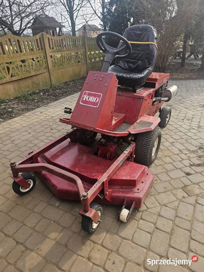 Traktorek TORO