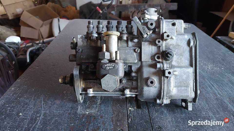 Pompa wtryskowa mercedes 123 300D Dobratycze