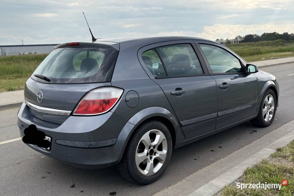 serdecznie sprzedam ładnego opla astrę h z roku Kłodzko sprzedam