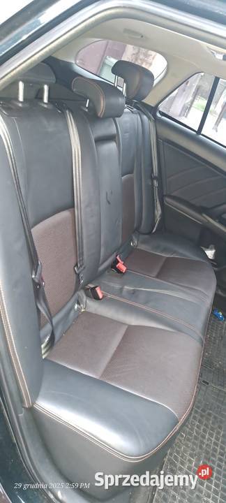 Uszkodzona avensis toyota 2015 Gdańsk