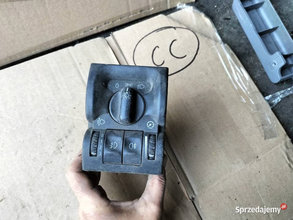 WŁĄCZNIK WYŁĄCZNIK ŚWIATEŁ VECTRA B 90504968 Kamień-Kolonia sprzedam