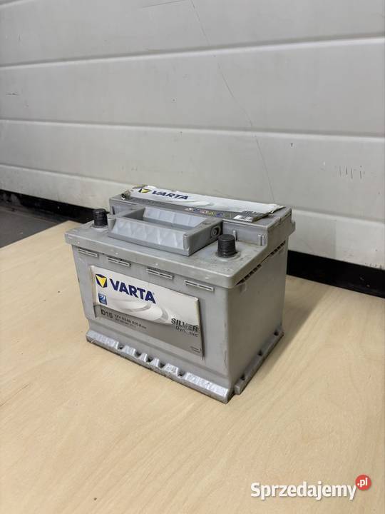 Akumulator Samochodowy Varta 12V 63Ah 610A