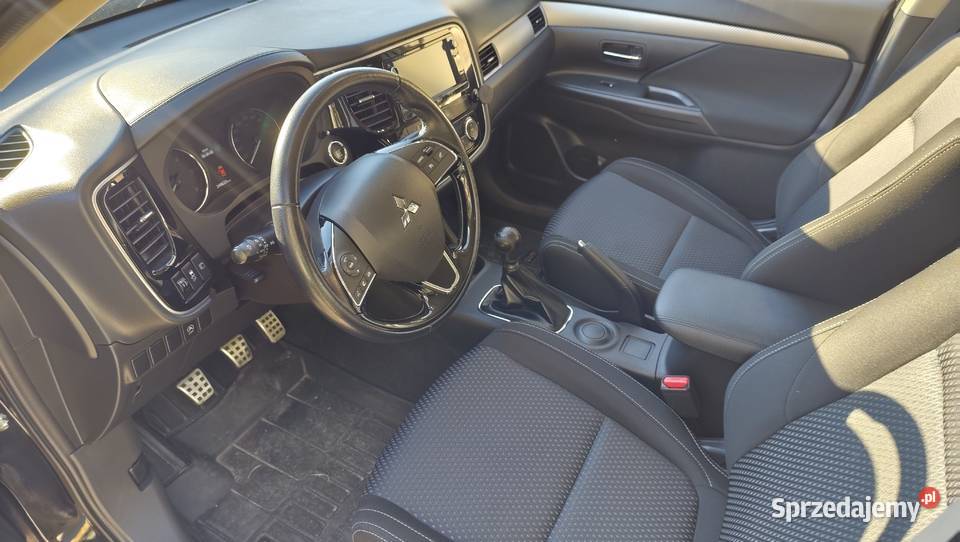 Sprzedam zadbanego Mitsubishi Outlandera