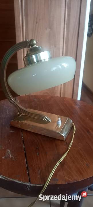 Lampka w stylu Art Deco z mosiądzu klosz beret łódzkie Skierniewice sprzedam