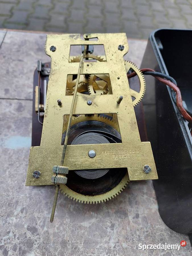 120 Stary zegar mechaniczny sterujący prądem pomorskie Tczew