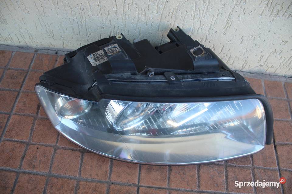 LAMPA PRAWY PRZÓD AUDI A4 B6 8E0941004F wielkopolskie