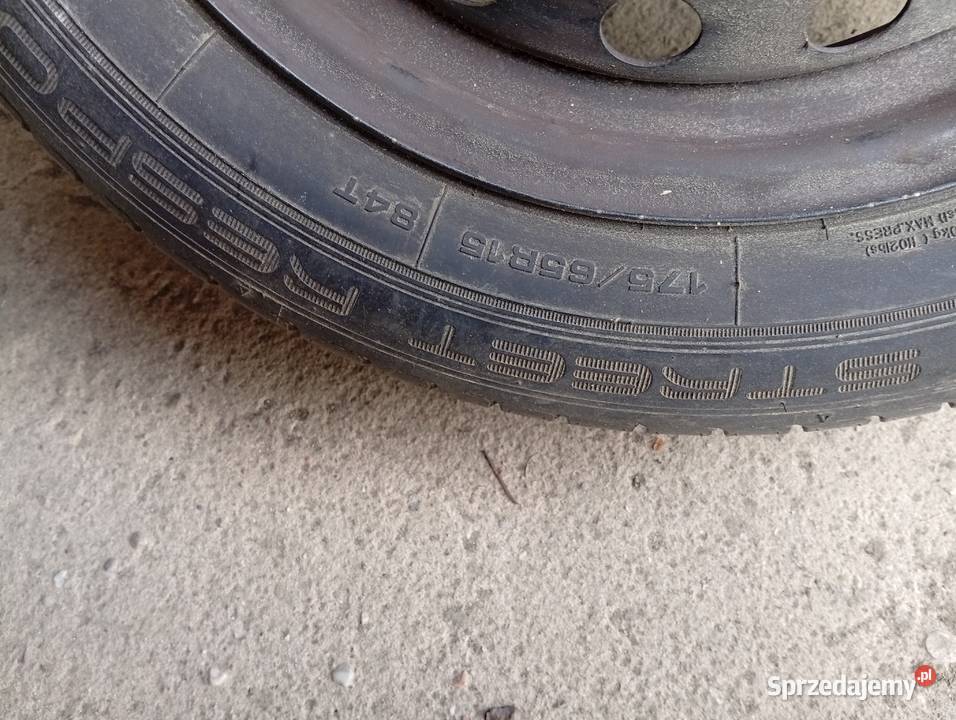 Komplet opon z felgami letnich 1756515 dunlop Mława sprzedam
