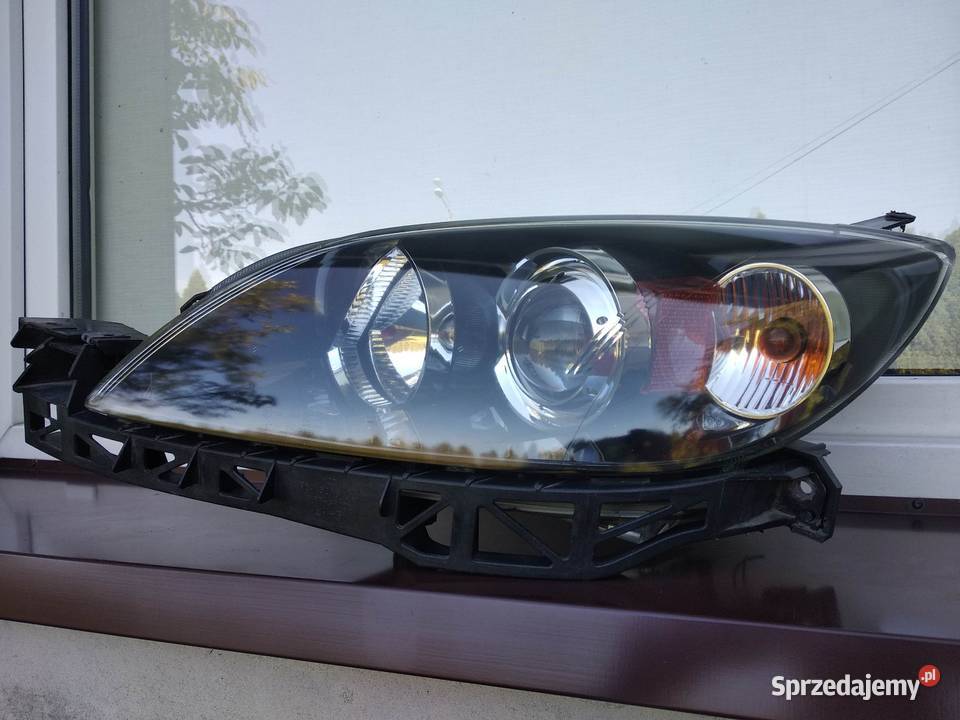 Mazda 3 BK lampy przednie reflektory przód xenon Lampy przednie Sieradz
