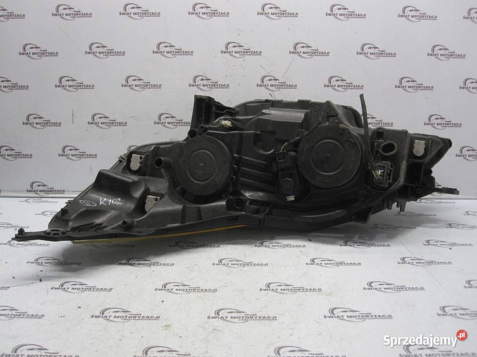PEUGEOT 508 I SW 11r lampa prawa przód
