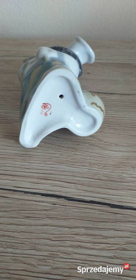 Porcelanowy kucharzsygnowany Płonne łódzkie Przedbórz