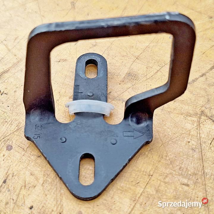 MERCEDES W117 W156 RYGEL MASKI ZAMEK A2468800360 Radom sprzedam
