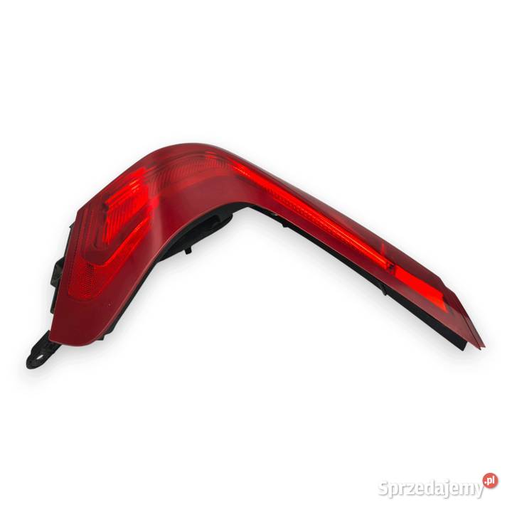 LAMPA PRAWA Volvo V40 II kombi 20122019 tylna osobowe Chełm