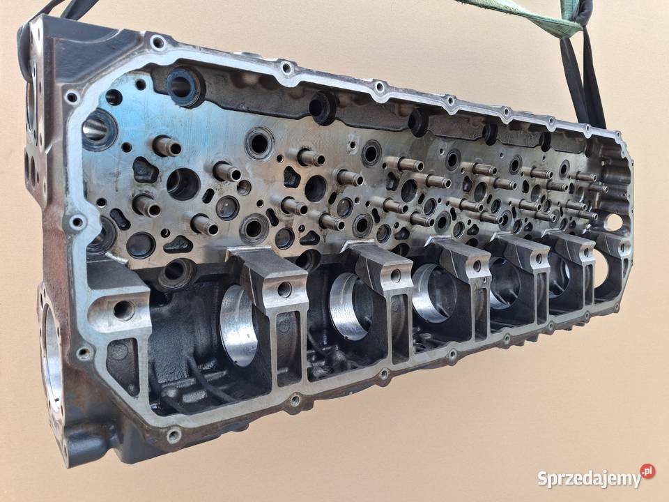 IVECO STRALIS CURSOR 11 EURO 6 GŁOWICA Bieleń