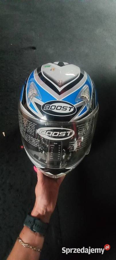 kask motocyklowy boost