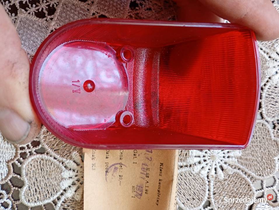 Klosz lampy tylnej Komar ryś żak nowy w orginale Majdan Królewski