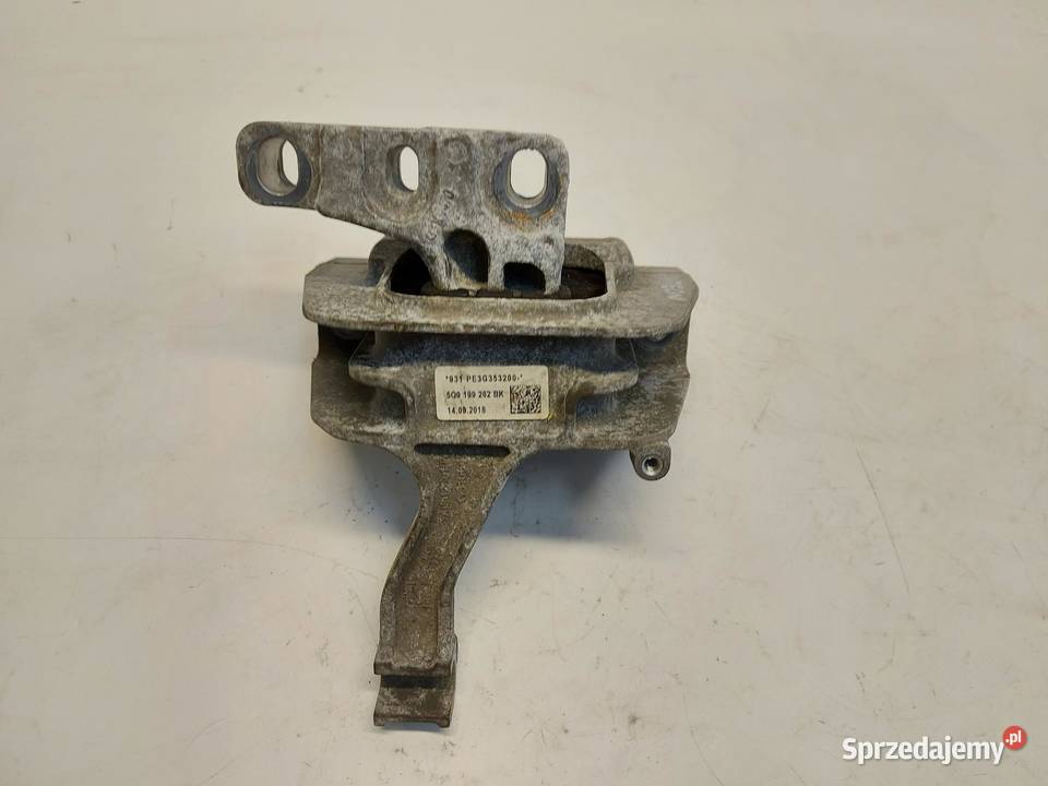 VW Arteon 3G8 2018r ŁAPA PODUSZKA SILNIKA osobowe Zawieszenie silnika