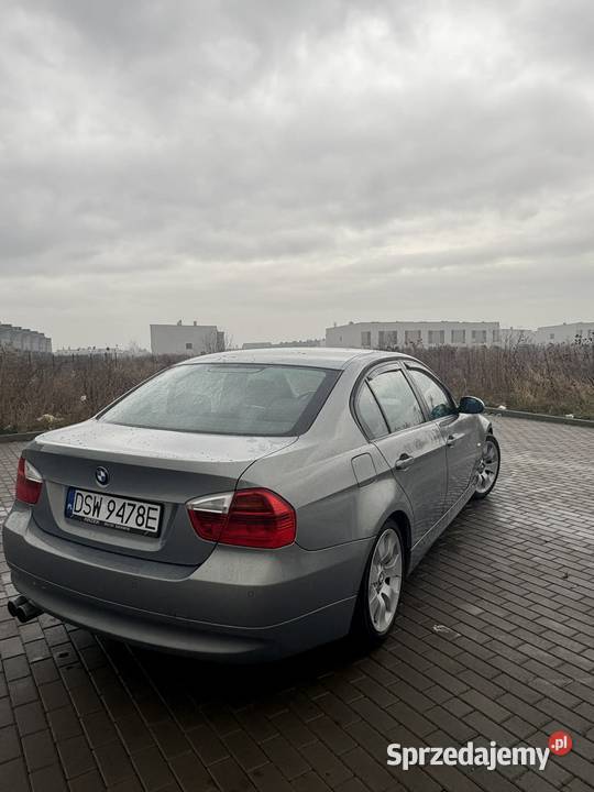 BMW E90 20 Benzyna 150 Świebodzice