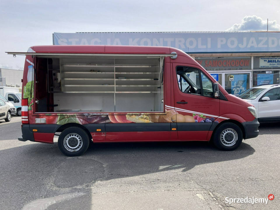 Mercedes Sprinter Autosklep pieczywa sklep Bar czerwony Syców sprzedam