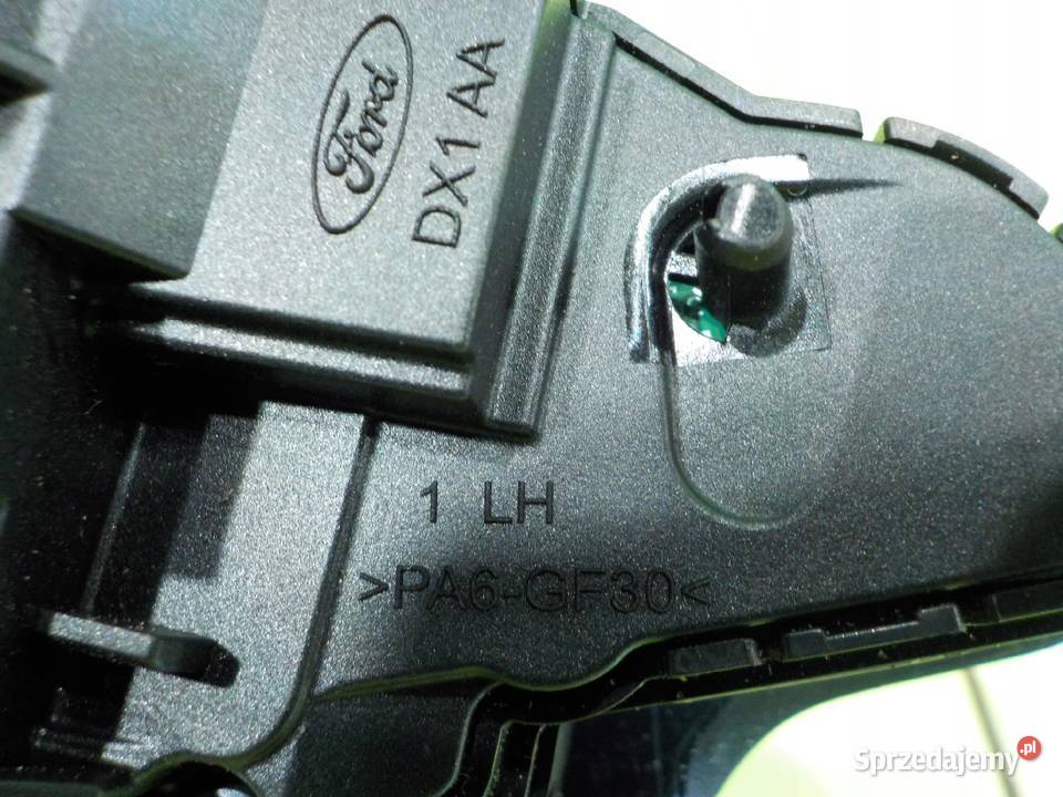 FORD FOCUS MK3 LIFT 16 B 12r HB 5D przelaczniki Suków