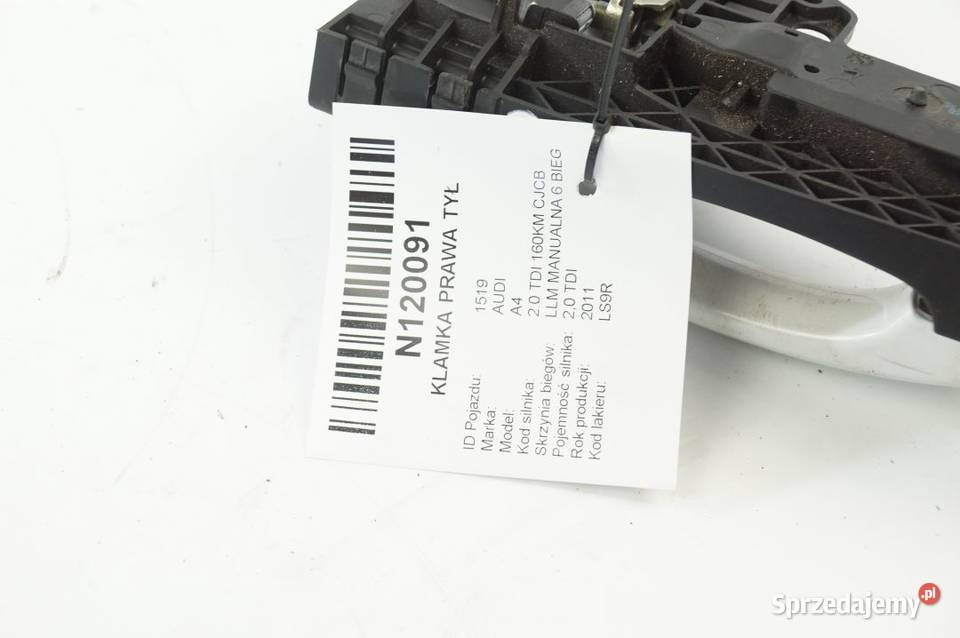 8T0837886B A4 B8 KLAMKA PRAWA TYŁ sprzedam