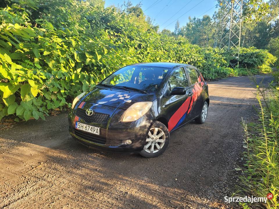 Toyota Yaris 13 klima czujnik cofania nieuszkodzony Samochody osobowe śląskie Ruda Śląska