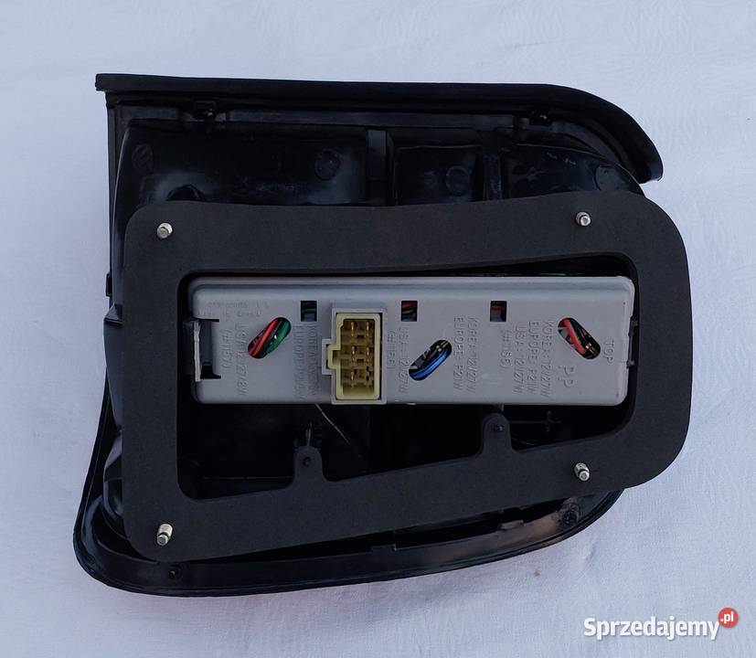 LAMPA TYŁ TYLNA LEWA KIA SPORTAGE I 0K01L51160A Mielęcin