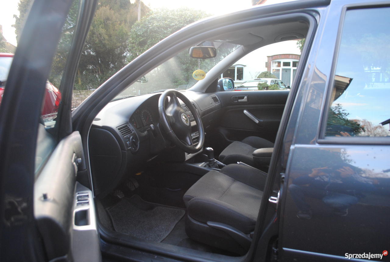 VW BORA 23 V5 Bora Volkswagen Poniatowa