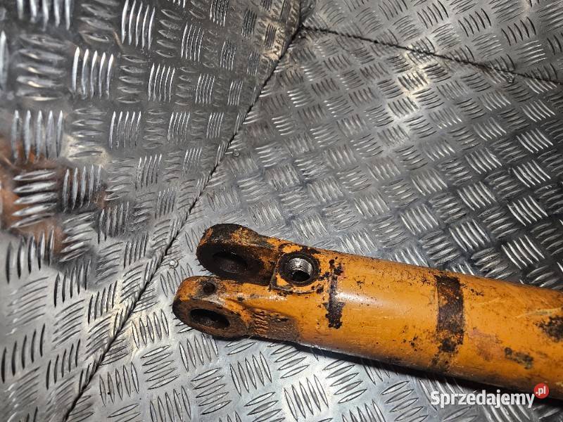 Siłownik tylnego ramienia boom Case 580C 580D Gdynia