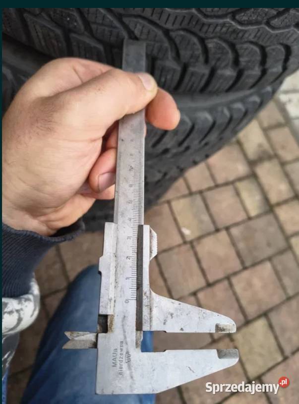 4 opony zima Bridgestone Blizzak 15 17560 R15 175 Skoczów