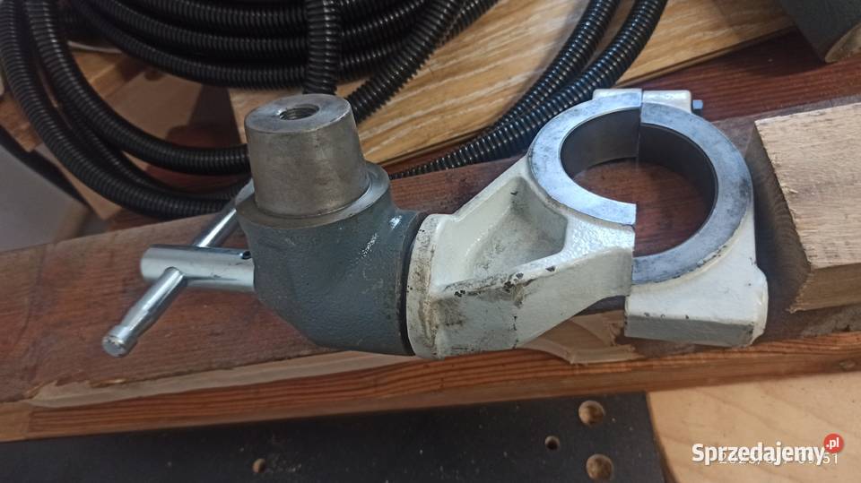 uchwyt do mechanizmu posuwu skrętny odlew nowy Kłodawa