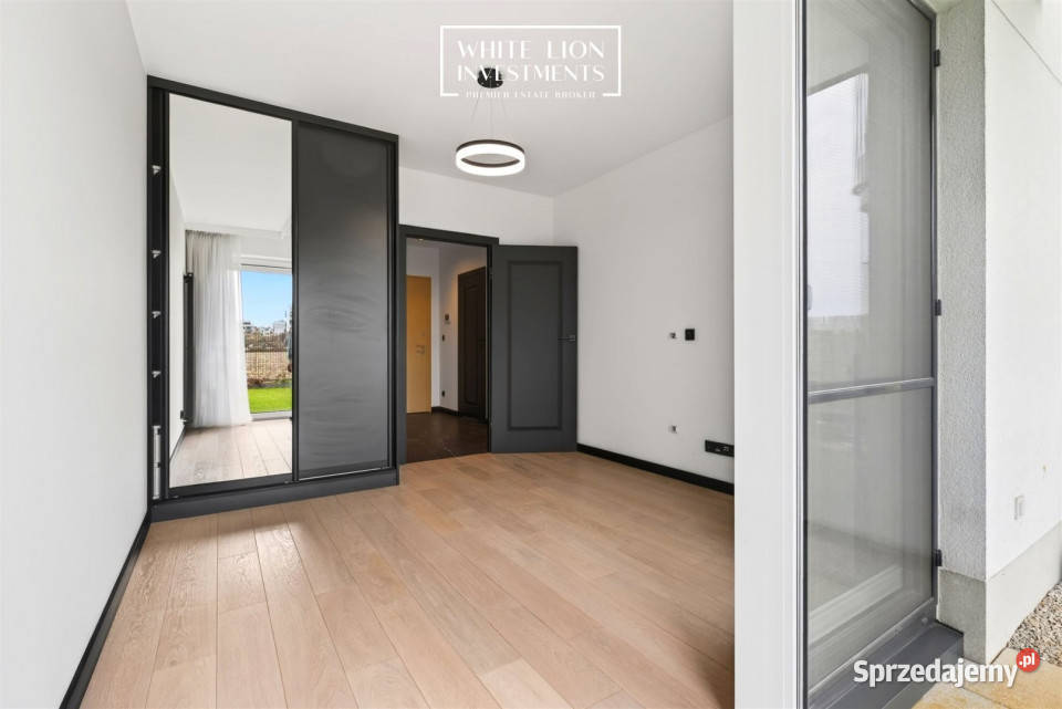 Sprzedam mieszkanie 8559m2 4 pokojowe Warszawa