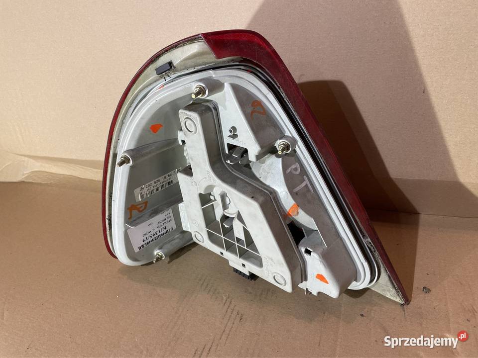 2028201064 Lampa tył tylna prawa mercedes c w202